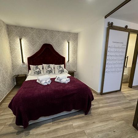 Ateneo Cuenca Suites Con Cocina En El Casco Historico Екстериор снимка