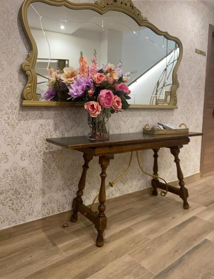 Ateneo Cuenca Suites Con Cocina En El Casco Historico Екстериор снимка