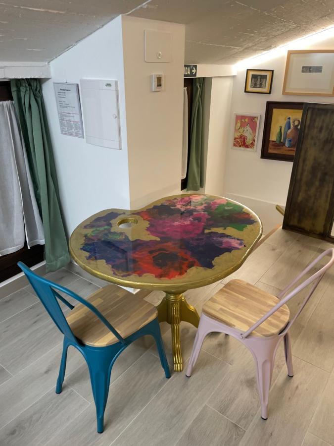 Ateneo Cuenca Suites Con Cocina En El Casco Historico Екстериор снимка