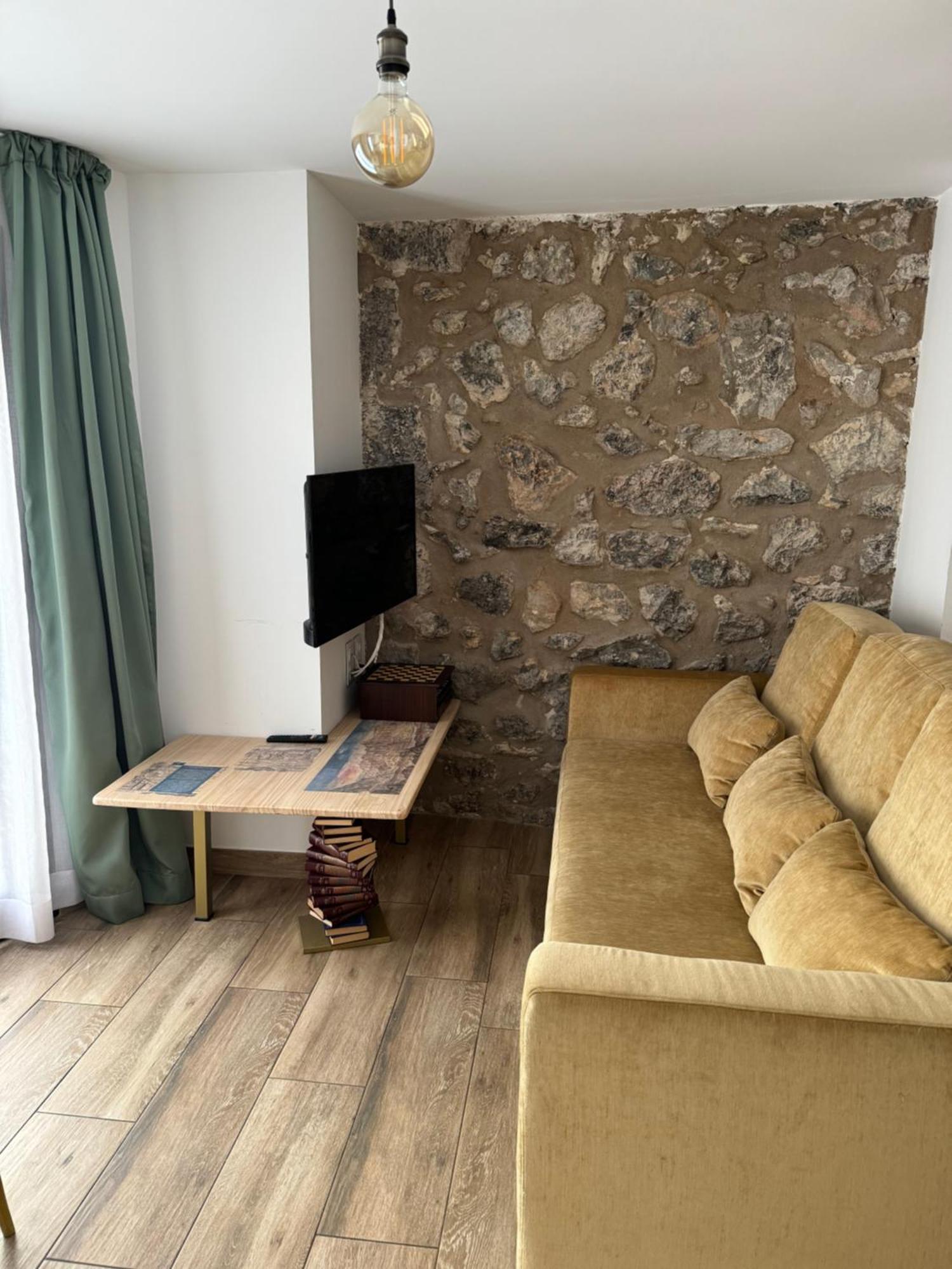 Ateneo Cuenca Suites Con Cocina En El Casco Historico Екстериор снимка