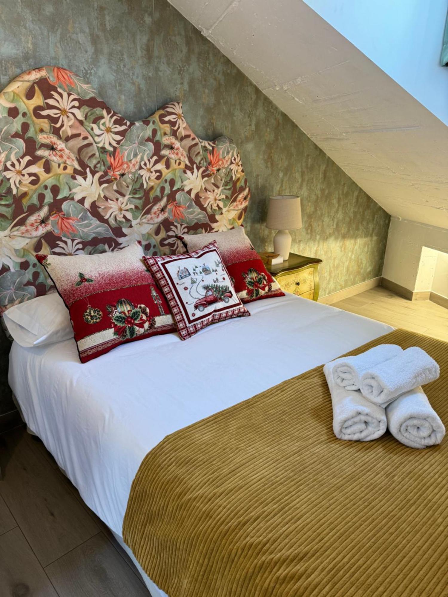 Ateneo Cuenca Suites Con Cocina En El Casco Historico Екстериор снимка