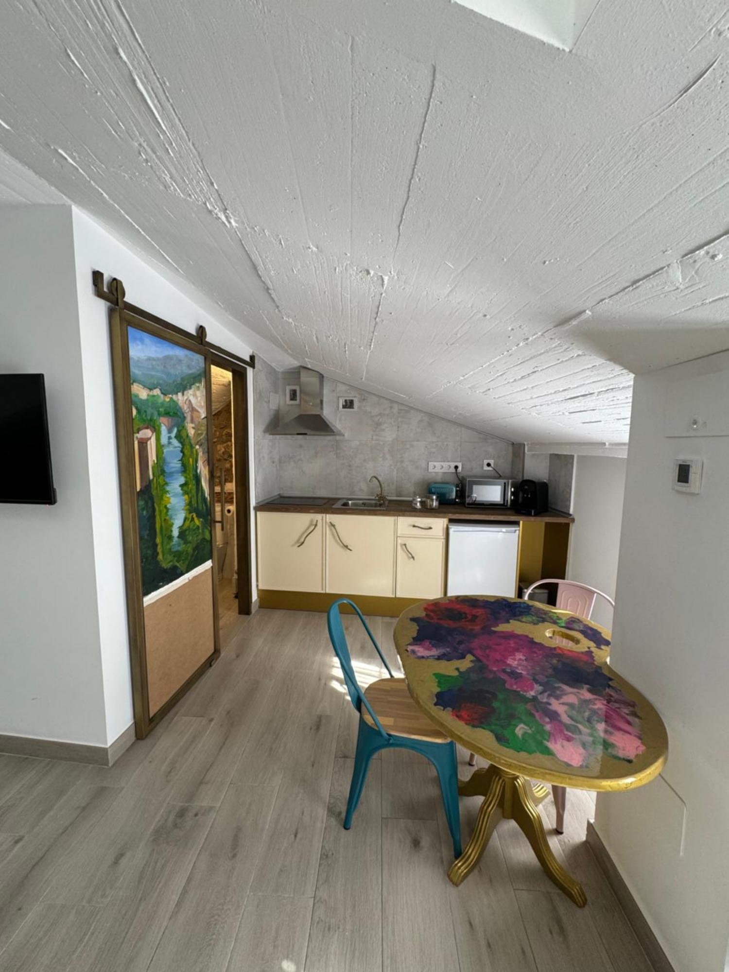 Ateneo Cuenca Suites Con Cocina En El Casco Historico Екстериор снимка